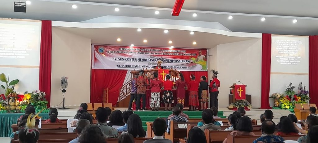 Ibadah Perayaan Satu Abat Nubuatan Pdt.Izaak Samuel Kijne dan Perayaan Hari Ulang Tahun GKI Ke 69 Tahun di Jemaat GKI Alfa Omega